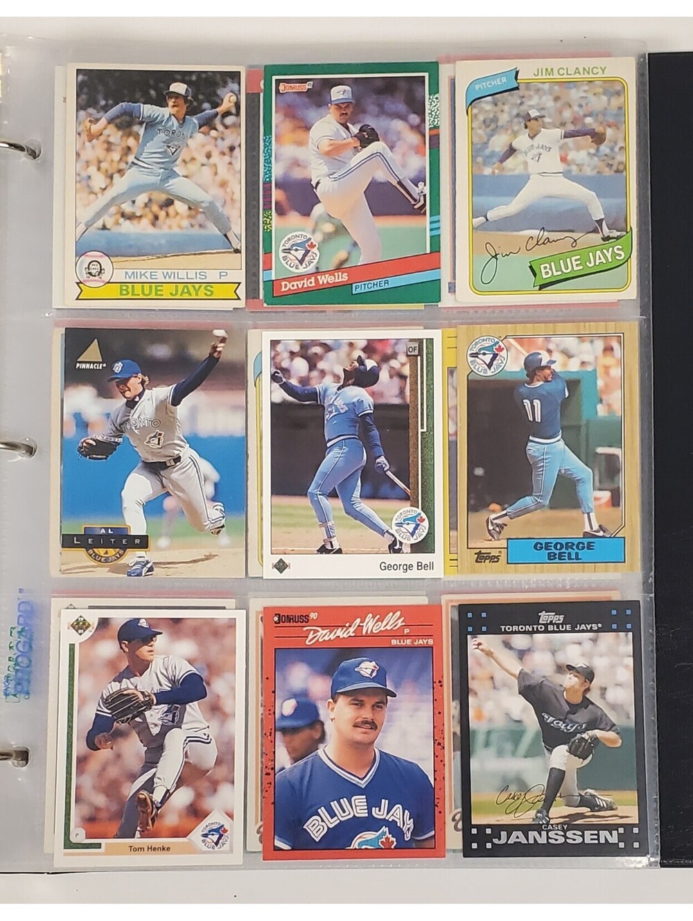 Vintage Toronto Blue Jays Baseball Card Lot of 135 Pc Collection in Binder VG